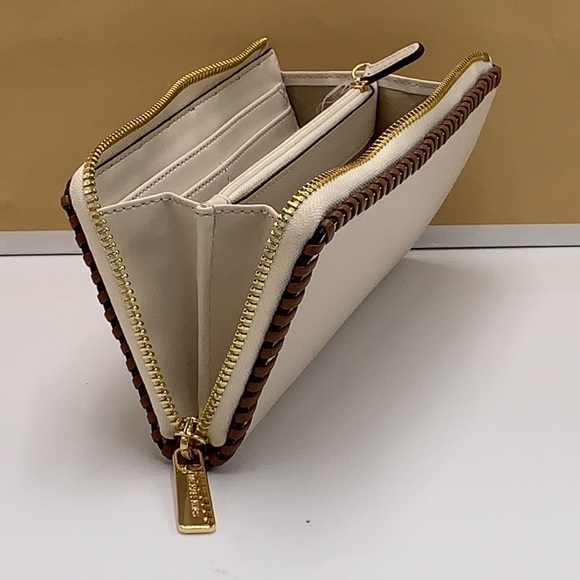 MICHAEL KORS JET SET TRAVEL LARGE THREE QUARTER ZIP WALLET LIGHT CREAM MULTI - Picture 6 of 16